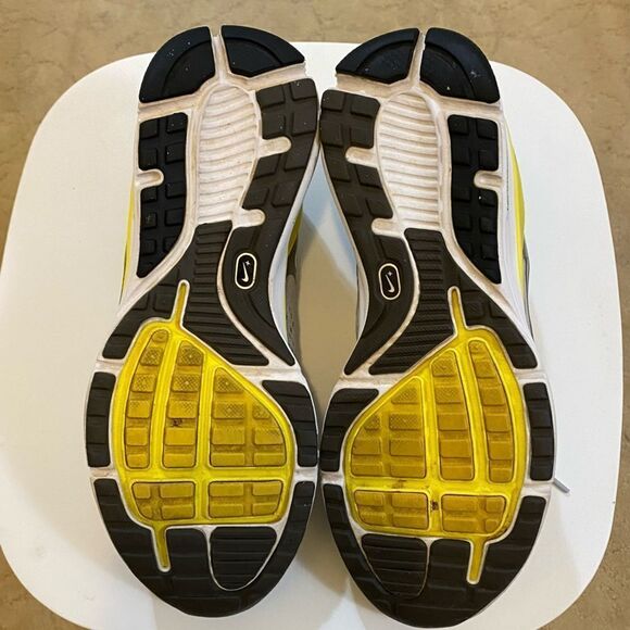 Womens Nike Lunareclipse 3 Running SZ 8.5 Grey Yellow White Sneakers Shoe - Picture 6 of 9